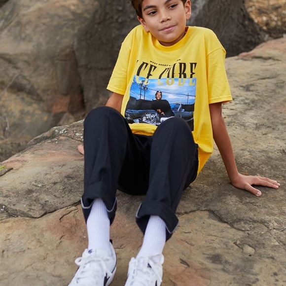 Ice Cube T-shirt youth medium med M yellow it was a Good Day graphic tee kids - Picture 3 of 5